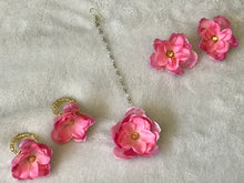 Load image into Gallery viewer, Floral Jewellery