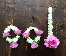 Load image into Gallery viewer, Floral Jewellery