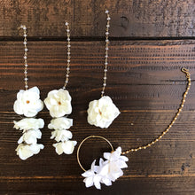 Load image into Gallery viewer, Floral Jewellery