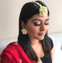Load image into Gallery viewer, Floral Jewellery