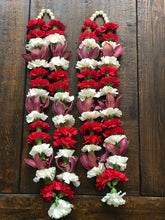 Load image into Gallery viewer, Garlands